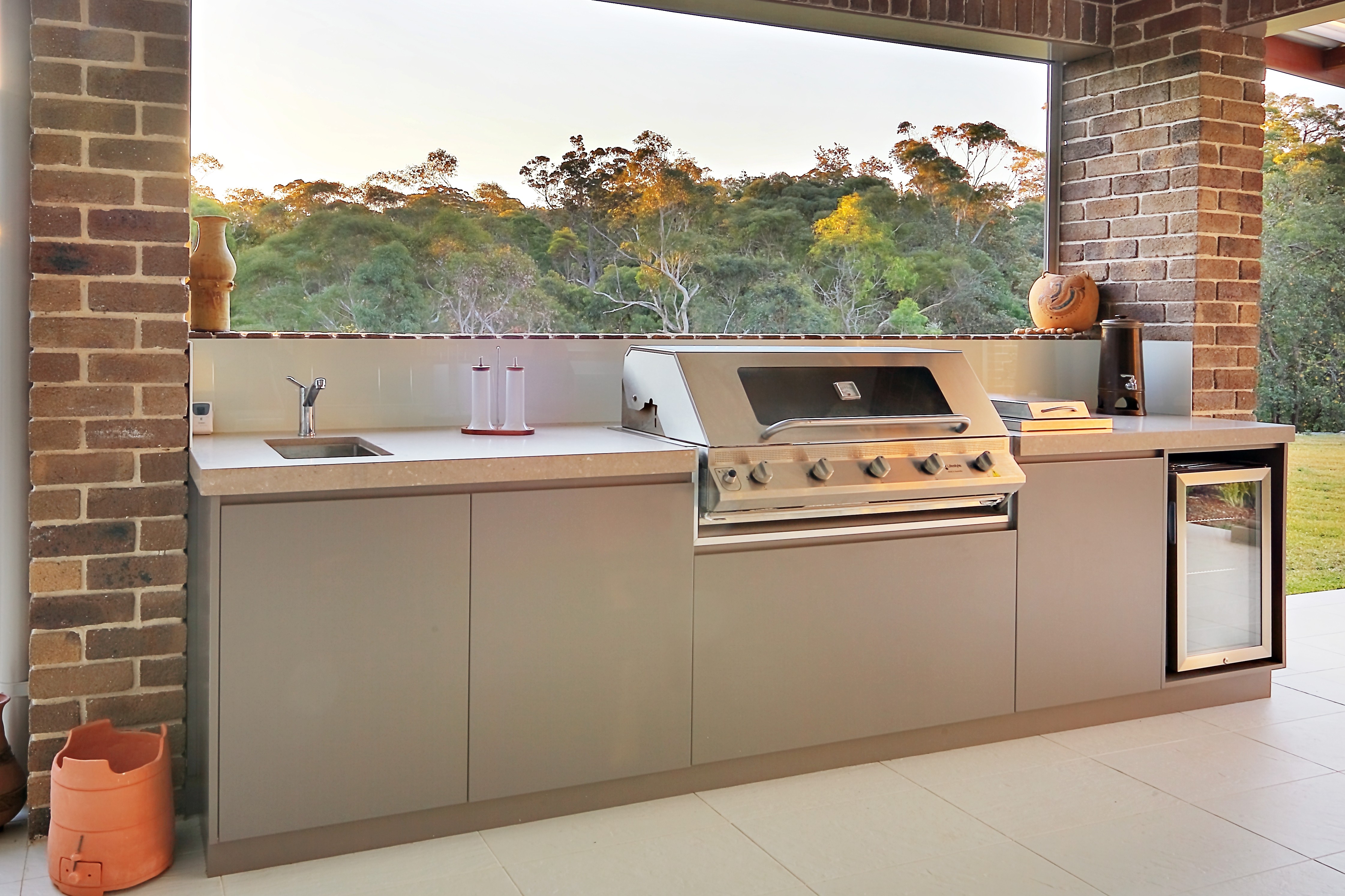Outdoor Kitchens and BBQ’s